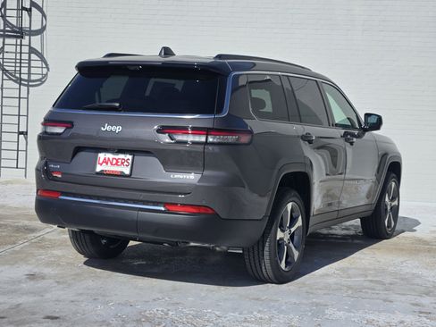 New 2025 Jeep Grand Cherokee L Limited w/ Luxury Tech Group II AWD/4WD image 4