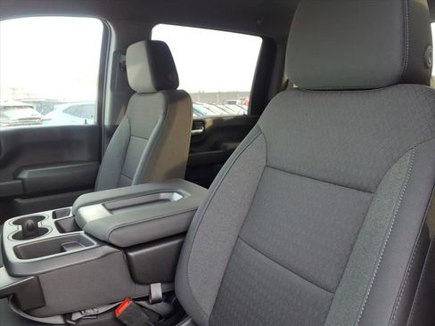 New 2026 Chevrolet Silverado 2500 Custom w/ Custom Value Package image 11