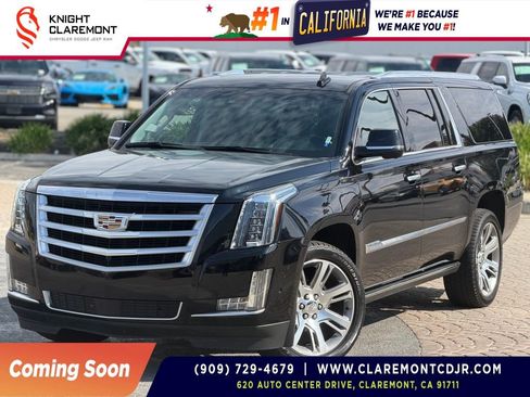 Used 2018 Cadillac Escalade ESV Premium Luxury image 1