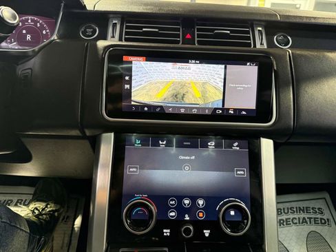 Used 2019 Land Rover Range Rover HSE image 25