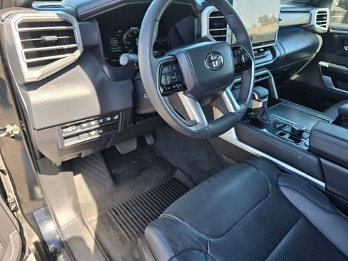 Used 2024 Toyota Tundra Platinum AWD/4WD image 15