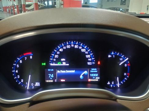 Used 2015 Cadillac SRX Premium image 17