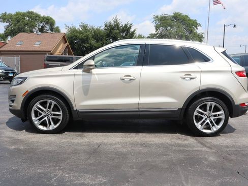 Used 2017 Lincoln MKC Reserve w/ Lincoln MKC Climate Package AWD/4WD image 2