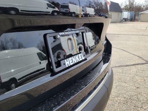 Used 2023 Jeep Grand Cherokee L Laredo w/ Luxury Tech Group I image 21