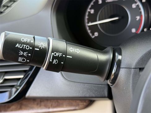 Certified 2023 Acura RDX AWD w/ Advance Package image 28