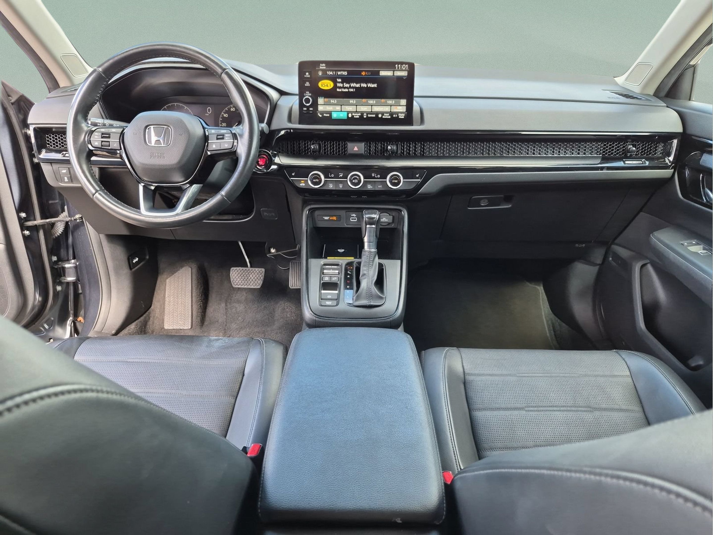 Used 2023 Honda CR-V EX-L image 17