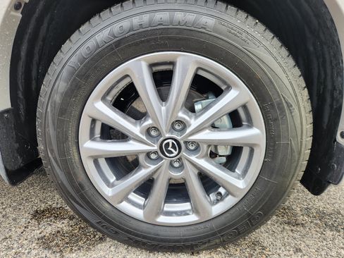 Certified 2025 MAZDA CX-5 AWD 2.5 S w/ Select Package image 19