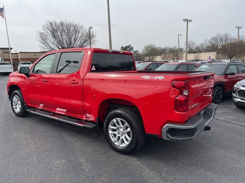 Used 2024 Chevrolet Silverado 1500 LT AWD/4WD image 14
