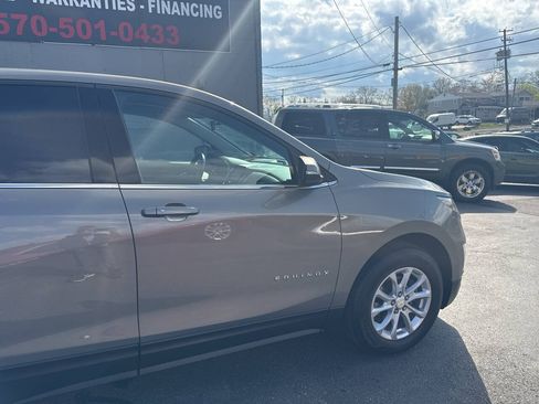 Used 2018 Chevrolet Equinox LT AWD/4WD image 10