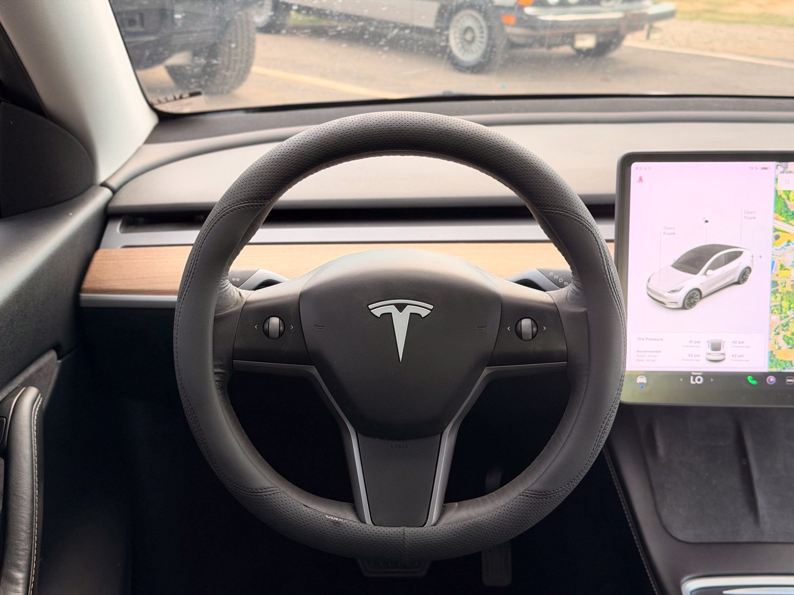 Used 2021 Tesla Model Y Long Range AWD/4WD image 27