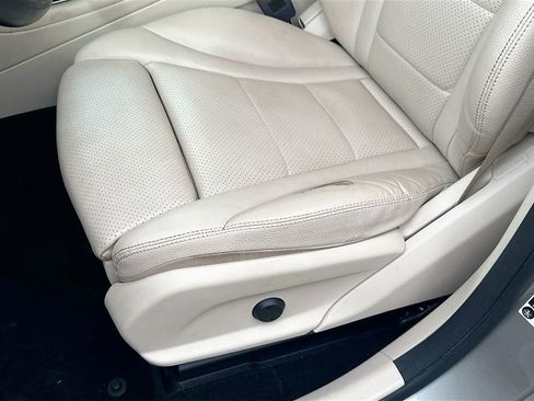 Used 2021 Mercedes-Benz GLC 300 GLC 300 w/ Premium Package image 18