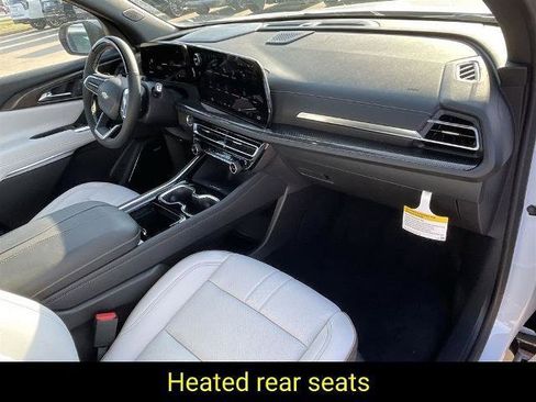 New 2026 Chevrolet Traverse High Country image 27