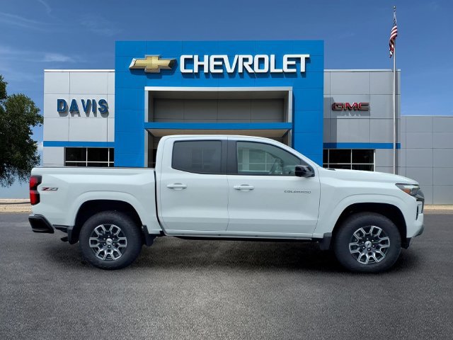 New 2026 Chevrolet Colorado Z71 w/ Technology Package AWD/4WD image 2