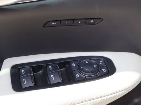 Used 2020 Cadillac XT6 Sport AWD/4WD image 23
