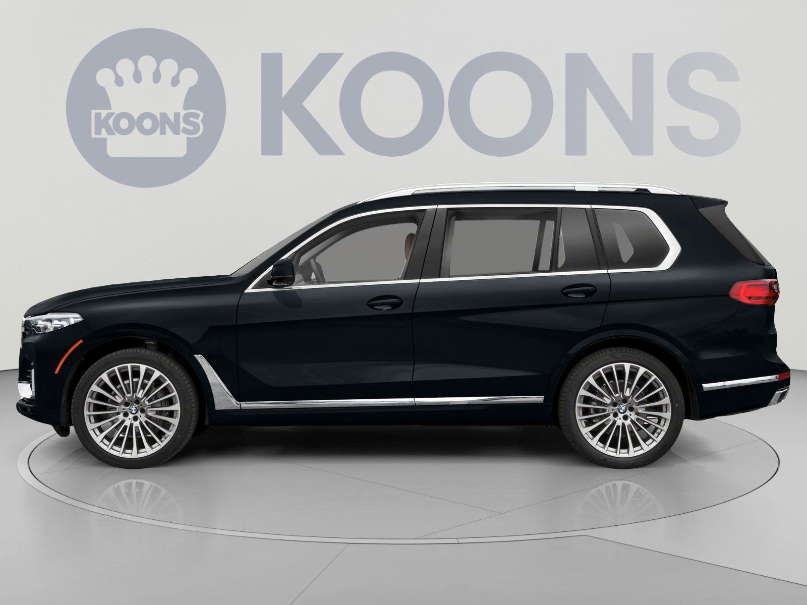Used 2022 BMW X7 xDrive40i w/ M Sport Package AWD/4WD image 4