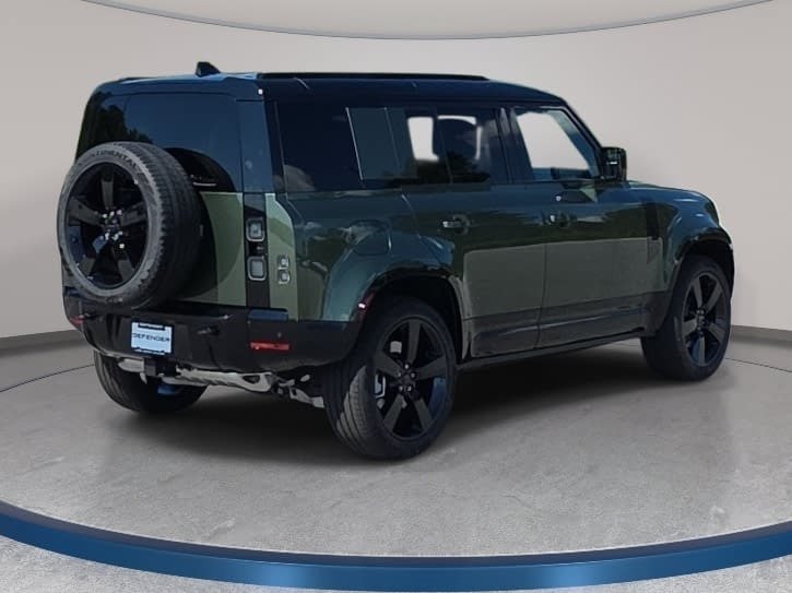 New 2026 Land Rover Defender 110 X-Dynamic SE AWD/4WD image 5