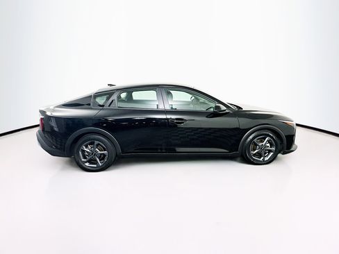 Used 2025 Kia K4 LXS image 10