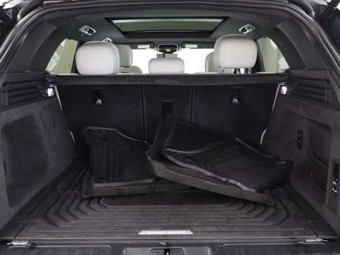 Certified 2026 Land Rover Range Rover Sport SE AWD/4WD image 18
