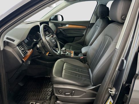 Used 2023 Audi Q5 2.0T Premium w/ Convenience Package AWD/4WD image 13