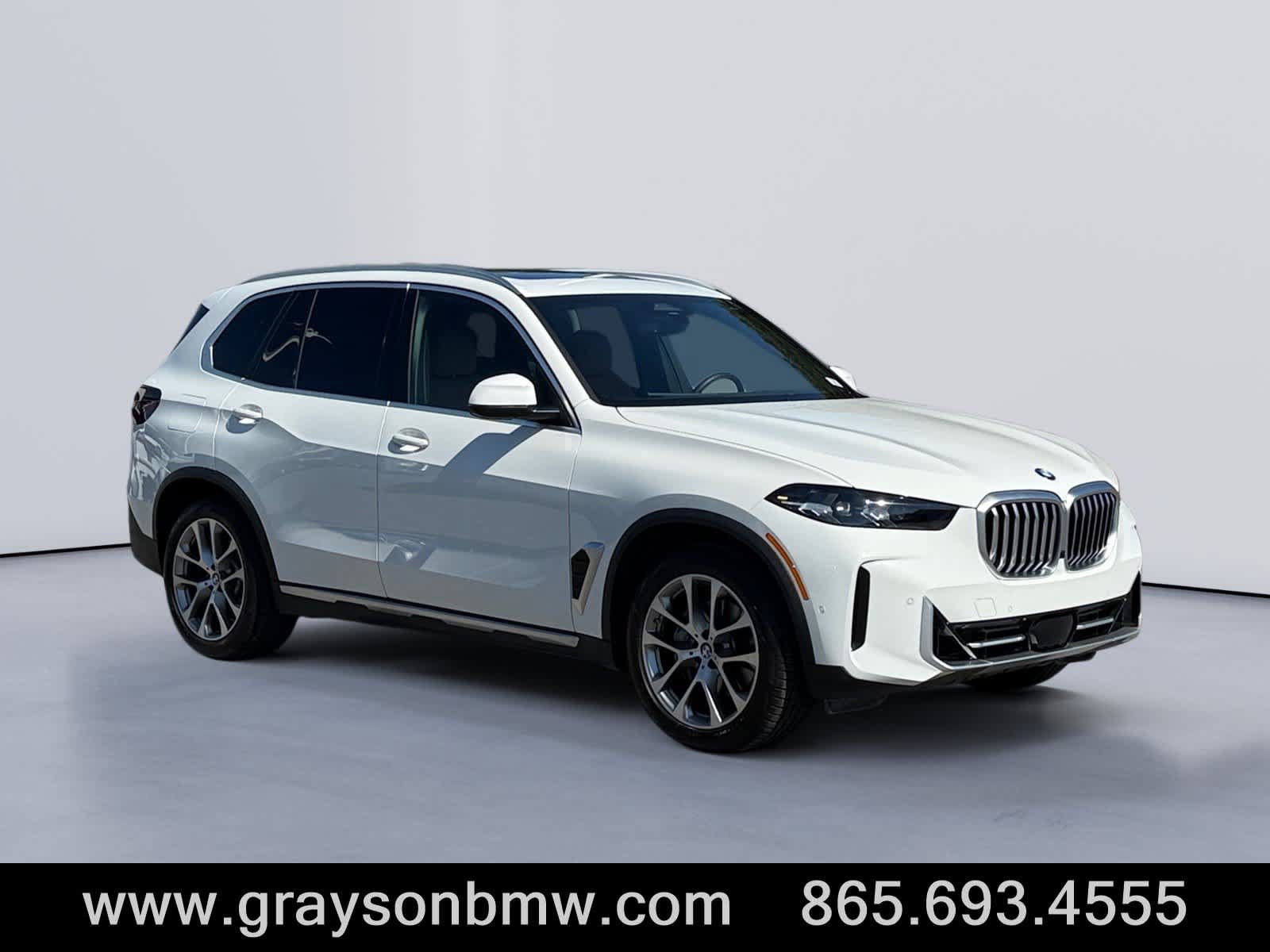 Used 2024 BMW X5 xDrive40i AWD/4WD image 1
