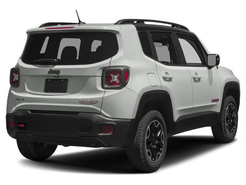 Used 2018 Jeep Renegade Trailhawk AWD/4WD image 19