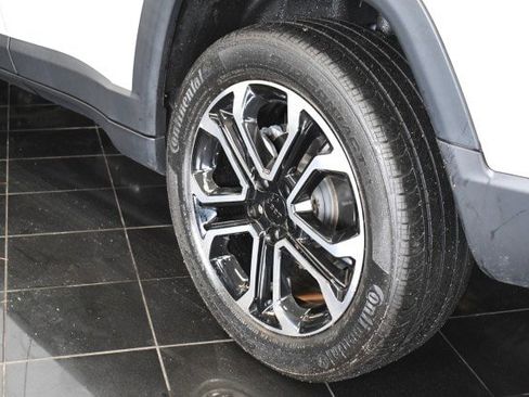 Used 2022 Jeep Compass Limited AWD/4WD image 37