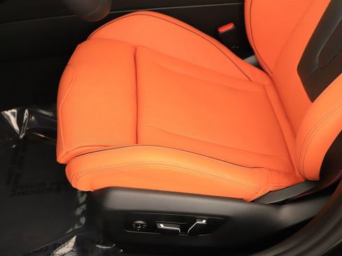 Used 2026 BMW M5 Touring AWD/4WD image 26