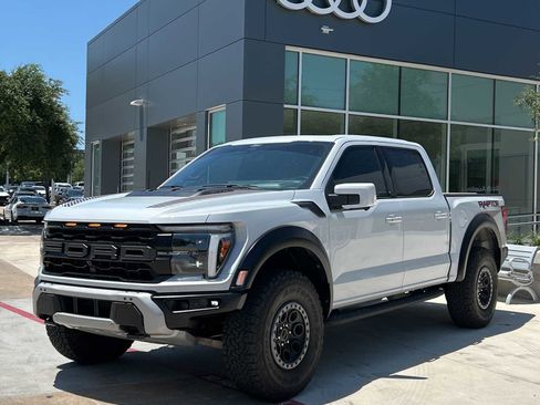 Used 2025 Ford F150 Raptor AWD/4WD image 2