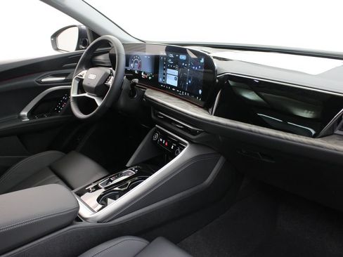 New 2026 Audi Q5 Premium Plus AWD/4WD image 25