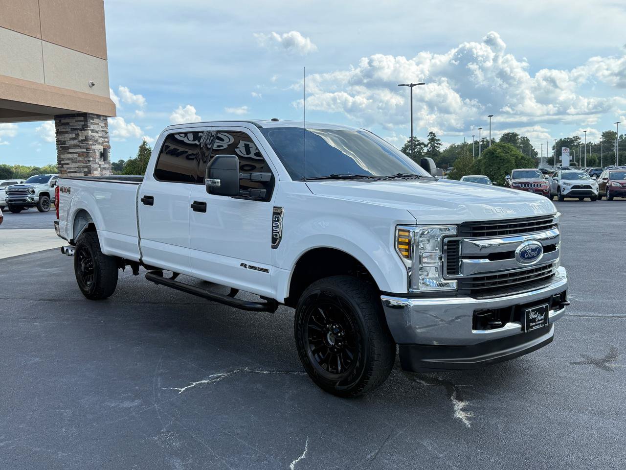 Used 2018 Ford F250 XLT AWD/4WD image 6