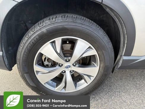 Used 2019 Subaru Ascent Premium w/ Popular Package #3 AWD/4WD image 6