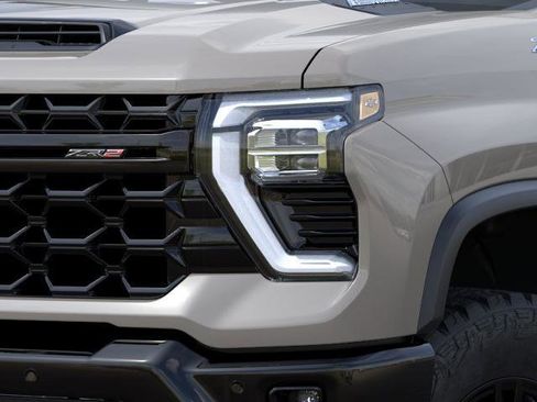 New 2026 Chevrolet Silverado 2500 ZR2 AWD/4WD image 35