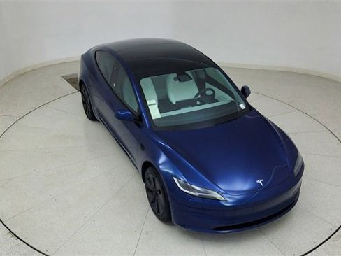 Used 2025 Tesla Model 3 Long Range image 74