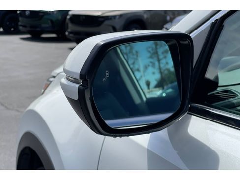 Used 2017 Honda CR-V EX-L image 11