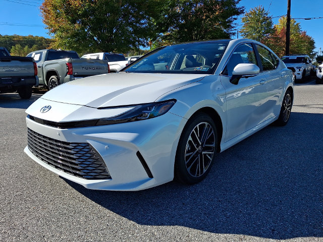 New 2026 Toyota Camry XLE w/ Premium Plus Package FWD image 2