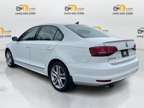 Used 2017 Volkswagen Jetta SEL FWD image 7