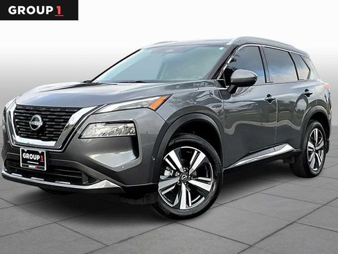 Used 2023 Nissan Rogue SL w/ SL Premium Package image 1