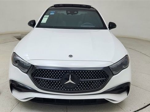 Used 2024 Mercedes-Benz E 450 4MATIC Sedan w/ Airmatic Package image 2