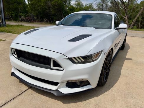 Used 2015 Ford Mustang GT Premium w/ Equipment Group 401A image 5