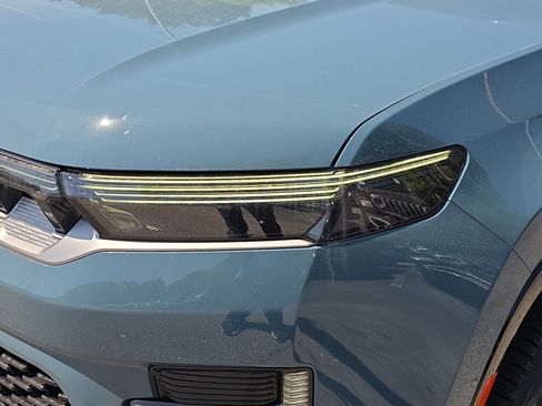 New 2026 Jeep Grand Wagoneer L 4WD image 27