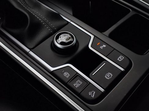 Certified 2026 Kia Sorento EX w/ EX Premium Package FWD image 10