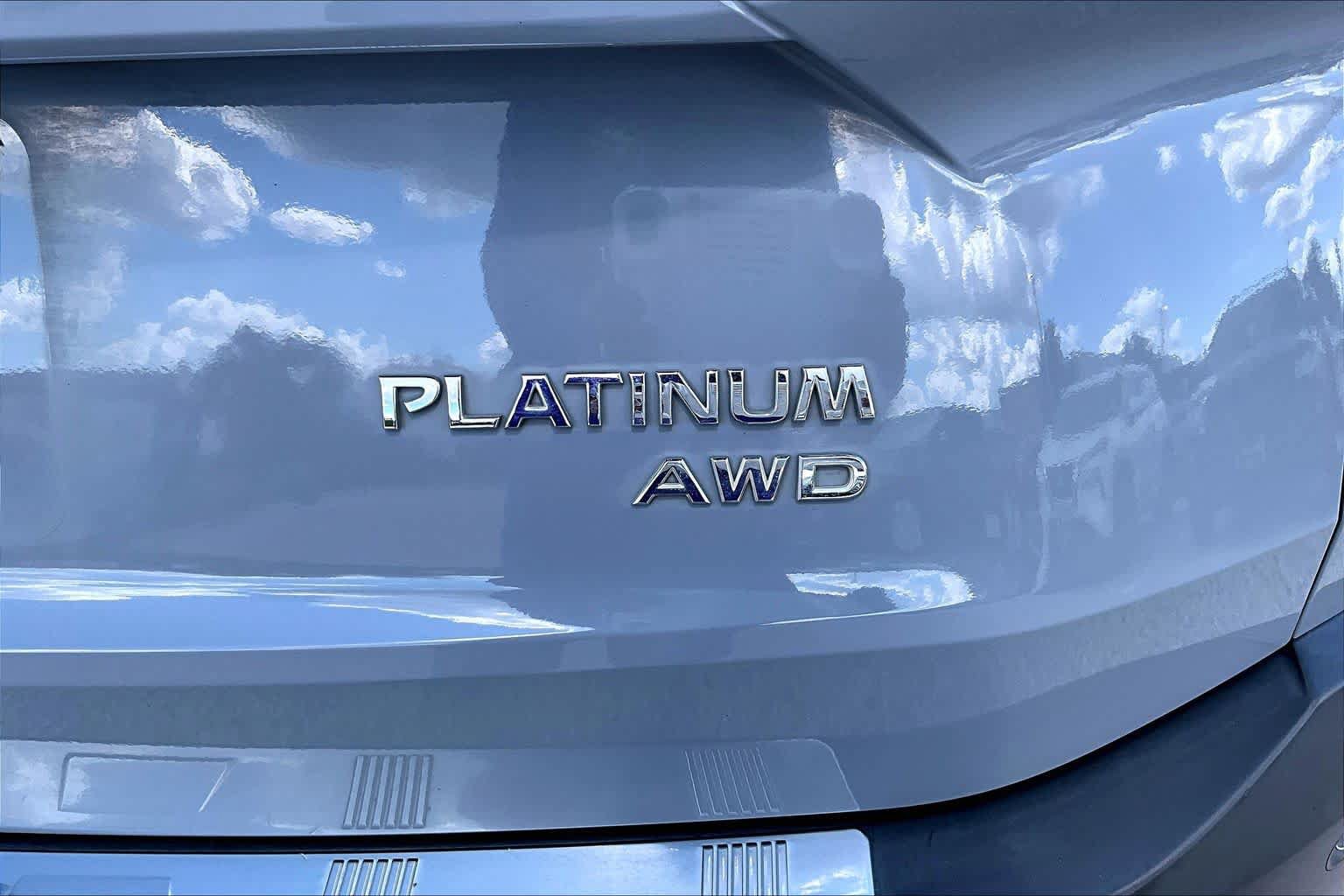 Used 2021 Nissan Rogue Platinum AWD/4WD image 9