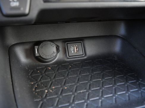 Certified 2025 Toyota RAV4 XLE image 31