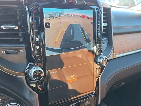 Used 2023 RAM 1500 Limited w/ Trailer Tow Group image 5