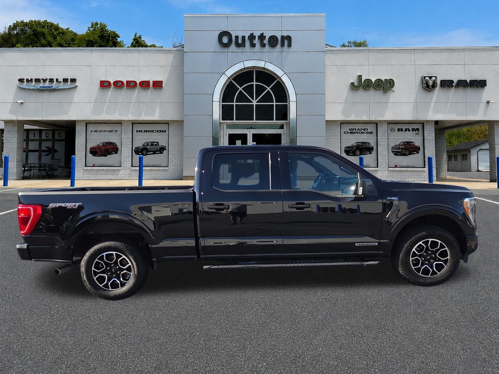 Used 2023 Ford F150 XLT w/ Equipment Group 302A High AWD/4WD image 2