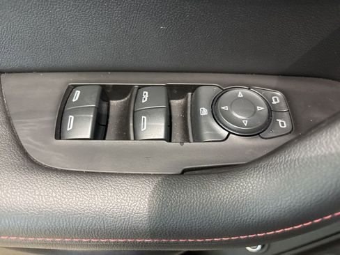 Certified 2023 Chevrolet Blazer RS w/ Driver Confidence II Package image 25