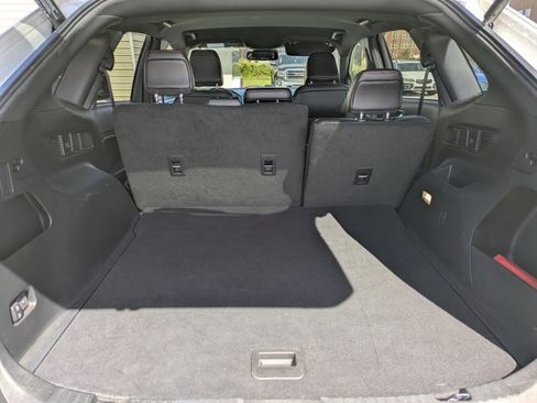 Used 2022 Ford Edge ST-Line image 29