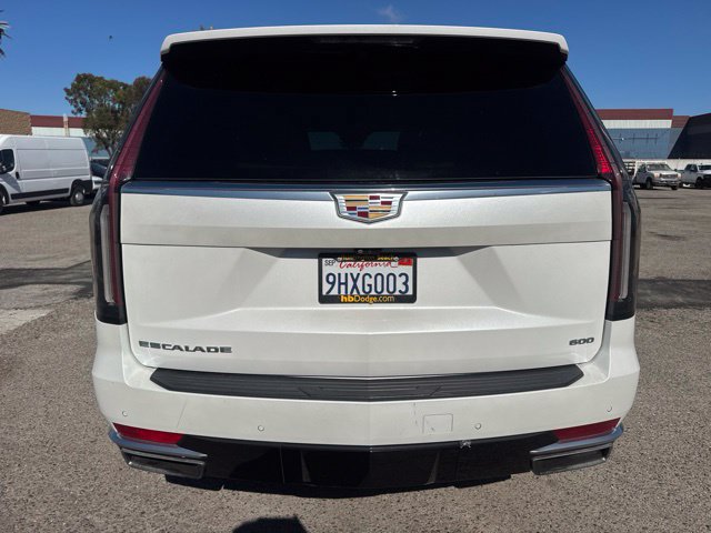 Used 2023 Cadillac Escalade Premium Luxury AWD/4WD image 5
