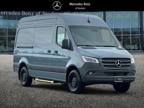 New 2024 Mercedes-Benz Sprinter 2500 image 1