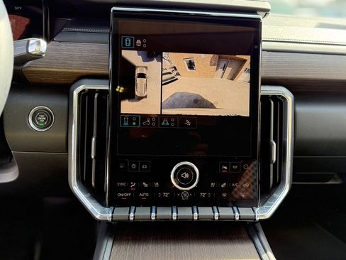 Used 2025 GMC Acadia Denali w/ Super Cruise Package image 35